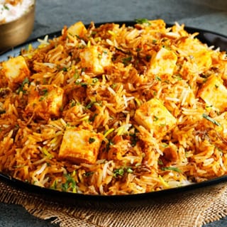 Charcoal Paneer Biryani (Medium)