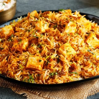 Awadhi Paneer Dum Biryani (Medium)